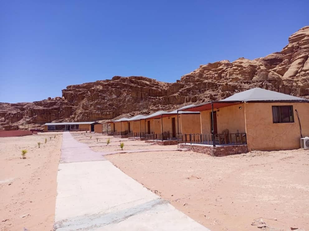 ホテル Landscape Rum Camp ワディ ・ラム エクステリア 写真